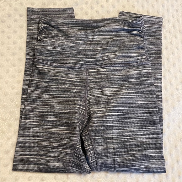 Lululemon Align Cross Waist 21in inseam size 2 - Picture 3 of 8